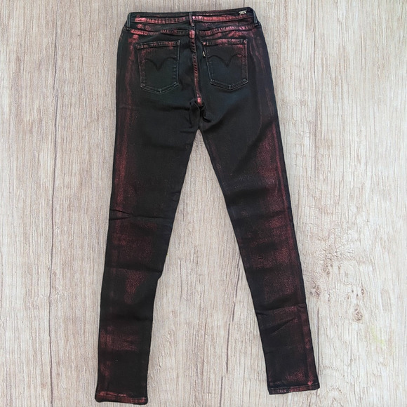 RARE Levi's Red Metallic Coated Skinny Legging Jeans - Picture 2 of 8